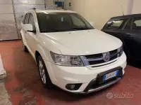 Usata Fiat Freemont Cross 170 CV (125 kW) 2014 Bianco SUV
