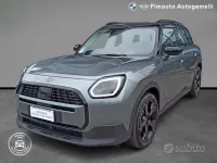 Usata Mini Countryman Classic 313 CV (230 kW) 2025 Grigio / metallizzato SUV