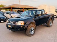 Usata Nissan Navara 133 CV (97 kW) 2002 Nero Pick-up