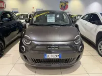 Usado Fiat 500e Icon 86 kW (118 HP) 2021 Cinzento Citadino
