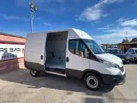 Usata Iveco Daily 116 CV (85 kW) 2020 Bianco Furgone