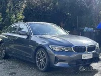 Begagnad BMW 318 Advantage 150 HK (110 kW) 2022 Grå Sedan
