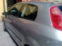 Usata Fiat Grande Punto 65 CV (47 kW) 2007 Grigio Utilitaria