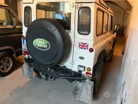 Usata Land Rover Defender 113 CV (83 kW) 1995 SUV
