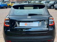 Usata Fiat 600 101 CV (74 kW) 2024 Nero Station wagon