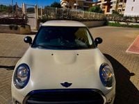Begagnad Mini ONE 75 HK (55 kW) 2017 Grå Halvkombi