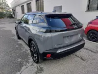 Usata Peugeot e-2008 Allure 56 kW (77 CV) 2024 Grigio SUV