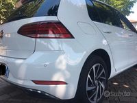 Usata VW Golf VII Highline 116 CV (85 kW) 2017 Bianco Berlina
