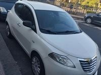 Usata Lancia Ypsilon 95 CV (69 kW) 2015 Utilitaria