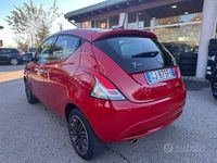 Usata Lancia Ypsilon S 69 CV (50 kW) 2022 Rosso Utilitaria