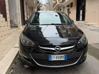 Usata Opel Astra Cosmo 110 CV (80 kW) 2015 Nero Berlina