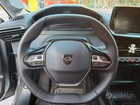 Usata Peugeot 208 Style 100 kW (136 CV) 2024 Grigio Utilitaria