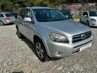 Usado Toyota RAV4 Luxury 177 CV (130 kW) 2006 Gris SUV