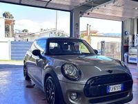 Usata Mini ONE 75 CV (55 kW) 2017 Utilitaria