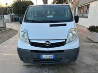 Usata Opel Vivaro 114 CV (83 kW) 2007 Bianco Monovolume