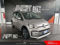 Usata VW cross up! 75 CV (55 kW) 2017 Argento Utilitaria