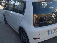 Usata VW up! 60 CV (44 kW) 2020 Bianco Utilitaria