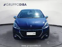 Usata Peugeot 208 Allure 82 CV (60 kW) 2015 Blu Utilitaria