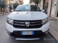 Usata Dacia Sandero Stepway 90 CV (66 kW) 2016 Bianco Berlina
