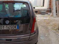 Usata Lancia Musa 95 CV (69 kW) 2007 Marrone Monovolume