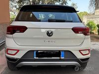 Usata VW T-Roc Style 150 CV (110 kW) 2024 SUV