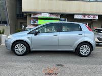 Usata Fiat Grande Punto Emotion 89 CV (65 kW) 2008 Argento Utilitaria