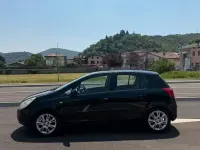 Usata Opel Corsa 60 CV (44 kW) 2009 Nero Utilitaria