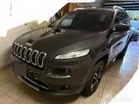 Usata Jeep Cherokee 170 CV (125 kW) 2014 Grigio SUV