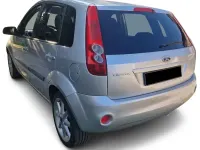 Usata Ford Fiesta Titanium 80 CV (58 kW) 2007 Argento Utilitaria