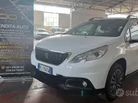 Usata Peugeot 2008 99 CV (72 kW) 2017 Bianco SUV