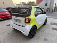 Usata Smart ForTwo Cabrio Brabus 109 CV (80 kW) 2019 Bianco Cabrio
