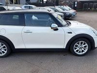 Usata Mini Cooper D 111 CV (81 kW) 2014 Bianco Utilitaria