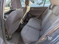 Usata VW Golf VIII Life 110 CV (80 kW) 2020 Grigio Berlina