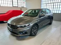 Usata Fiat Tipo Lounge 95 CV (69 kW) 2018 Grigio Berlina