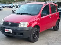 Usata Fiat Panda 4x4 69 CV (50 kW) 2009 Rosso Utilitaria