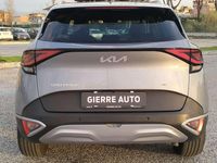 Usata Kia Sportage Style 230 CV (169 kW) 2023 Lunar silver SUV