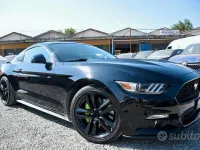 Usata Ford Mustang Fastback 317 CV (233 kW) 2017 Nero Coupé
