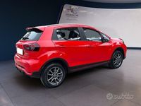 Usata EMC Wave 2 103 CV (75 kW) 2024 Rosso SUV