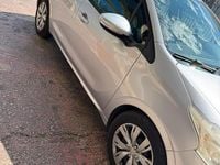 Usata Peugeot 208 2014 Grigio Utilitaria