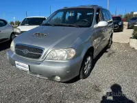 Usata Kia Carnival Family 145 CV (106 kW) 2006 Grigio Monovolume