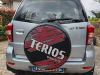 Usata Daihatsu Terios 105 CV (77 kW) 2007 Grigio SUV