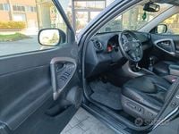 Usata Toyota RAV4 Luxury 177 CV (130 kW) 2006 Grigio SUV
