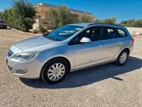 Usata Opel Astra Cosmo 110 CV (80 kW) 2012 Grigio Station wagon