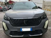 Usata Peugeot 2008 Allure 131 CV (96 kW) 2023 Grigio SUV