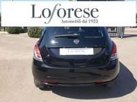 Usata Lancia Ypsilon Gold 69 CV (50 kW) 2019 Nero metallizzato