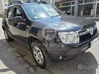 Usata Dacia Duster Lauréate 107 CV (78 kW) 2011 Nero SUV