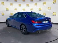 Usata BMW 330 M Sport 258 CV (189 kW) 2019 Blu/azzurro Berlina