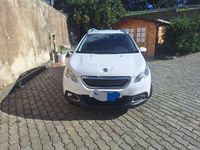 Usata Peugeot 2008 Active 92 CV (67 kW) 2015 Bianco SUV