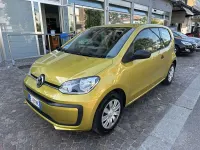 Usata VW up! 60 CV (44 kW) 2017 Honey yellow metallic Utilitaria