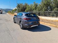 Usata Alfa Romeo Stelvio Executive 210 CV (154 kW) 2019 Grigio SUV